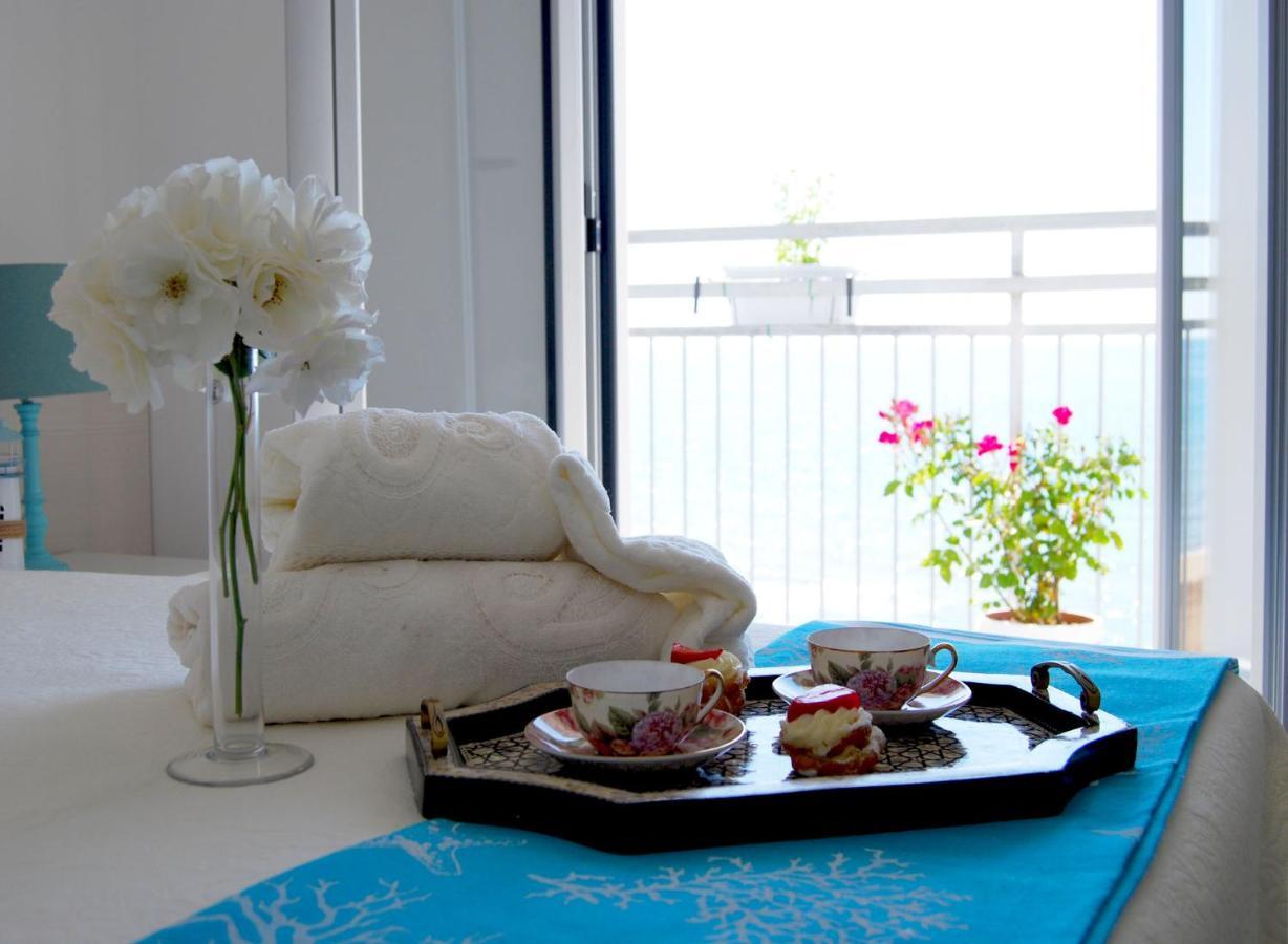 B&B Capo Rizzuto Fronte Mare 외부 사진