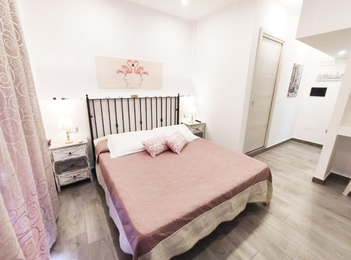B&B Capo Rizzuto Fronte Mare 외부 사진
