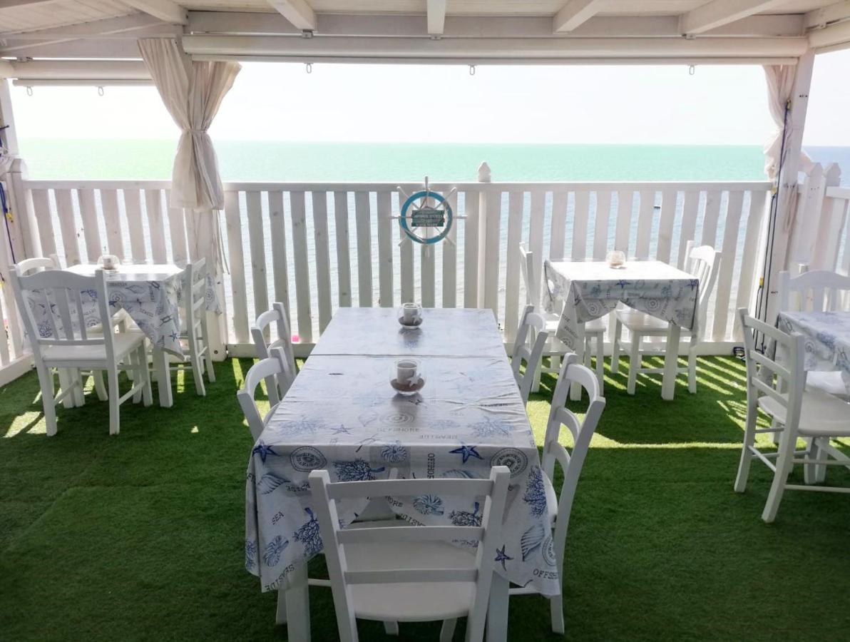 B&B Capo Rizzuto Fronte Mare 외부 사진